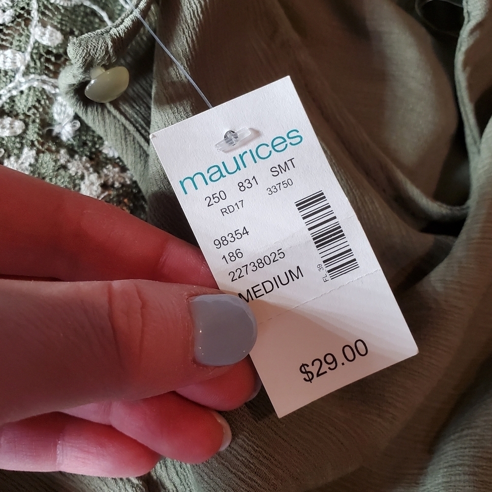 NWT Maurices Lace Trim Sleeveless Blouse Tank Top Women's Size Medium - Picture 7 of 16